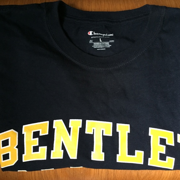 Bentley Alumni T-Shirt - Picture 3 of 4